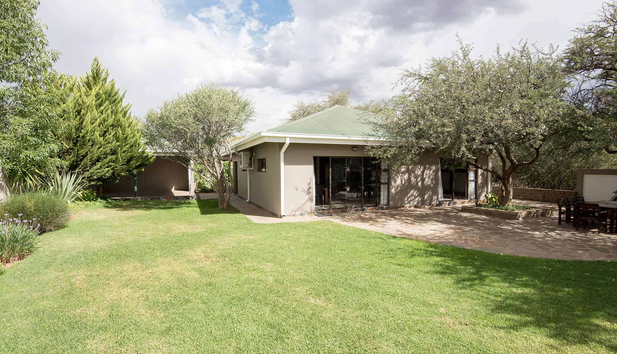 6 Bed Luxury Villa | Luxury Self-Catering Accommodation In Windhoek | Arebbusch Travel Lodge