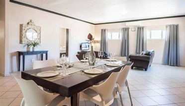 Luxury Cottage 1 | Family-Friendly Self-Catering Accommodation In Windhoek | Arebbusch Travel Lodge