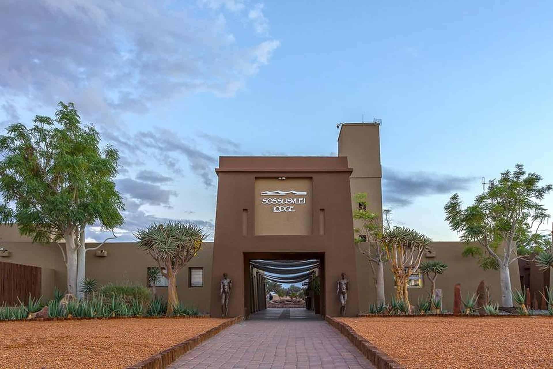 Taleni-Sossusvlei-Lodge-Accommodation-close-to-Sossusvlei-1-1